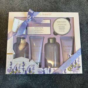 Lavender Bath & Body Care Set